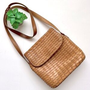 Vintage Fossil Woven Leather Tan Cross Body Bag Flap